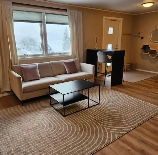 1 Bedroom With Parking Kvaloya